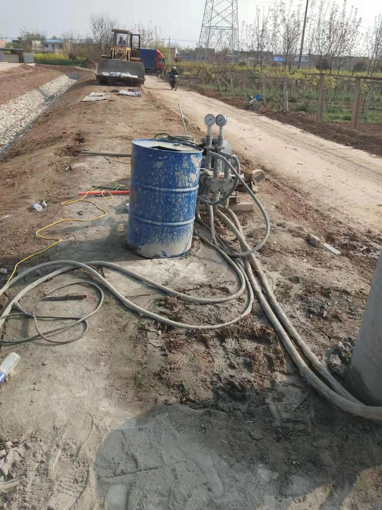 什玲镇顶管注浆