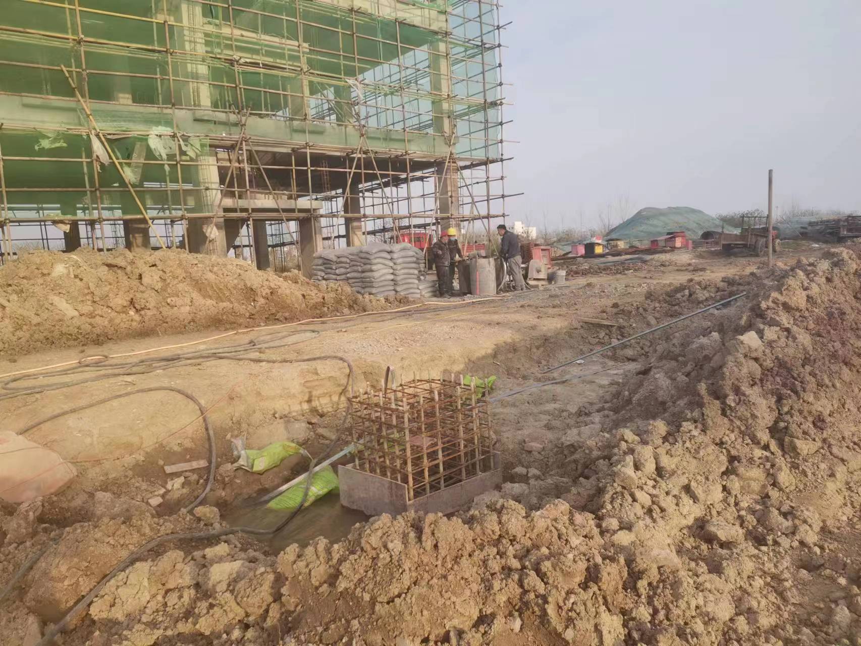 什玲镇当桥梁出现裂缝的时候应该及时加固修补